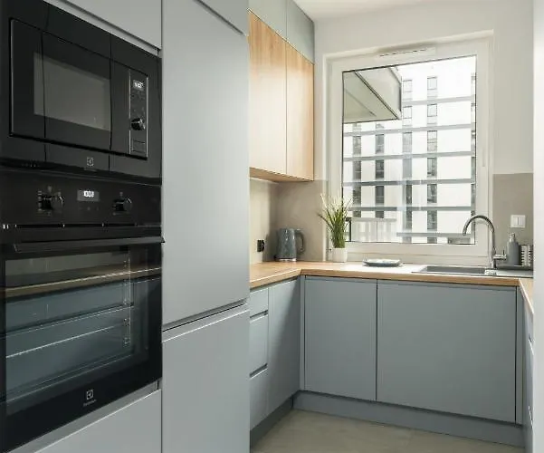 アパート Osiedle Goplana Free Garage By Renters ポズナン